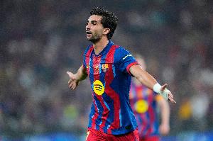 阿斯：续约费兰是巴萨当务之急，但双方尚未展开实质性谈判