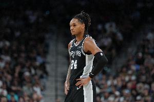 瓦塞尔：这赛季留下了许多伟大瞬间 现在的我比任何时候都更专注